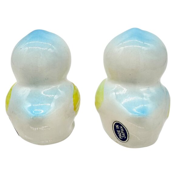 Vintage Ceramic Bird Salt and Pepper Shakers Hand-Painted Made In Japan 2in Tall - Picture 7 of 8